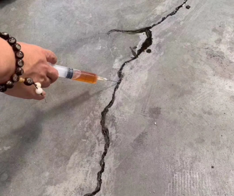 长丰混凝土裂缝修补技术详解​